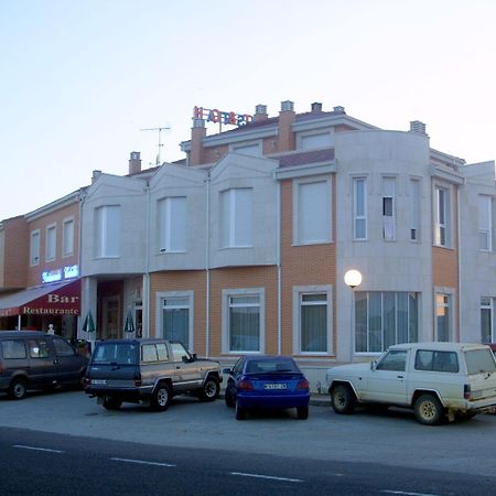 Hostal Castilla Benavente Esterno foto