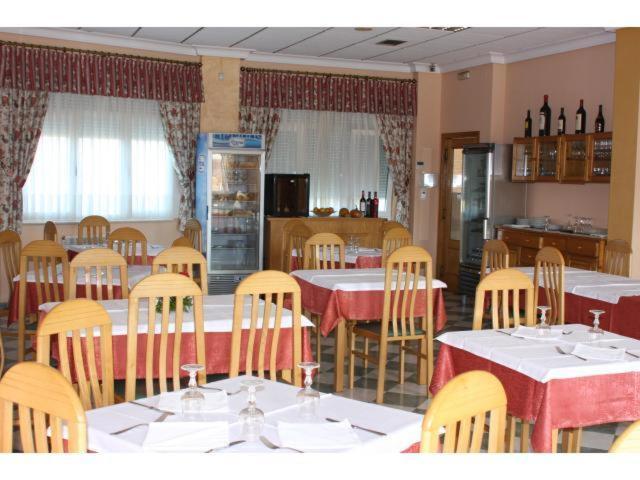 Hostal Castilla Benavente Esterno foto