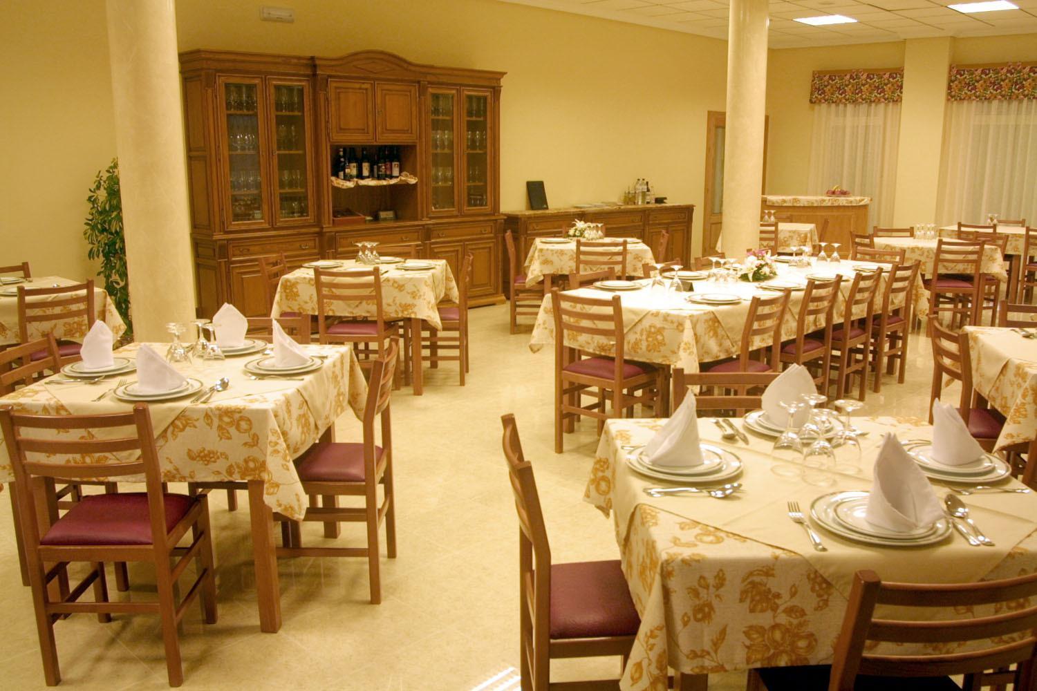 Hostal Castilla Benavente Esterno foto